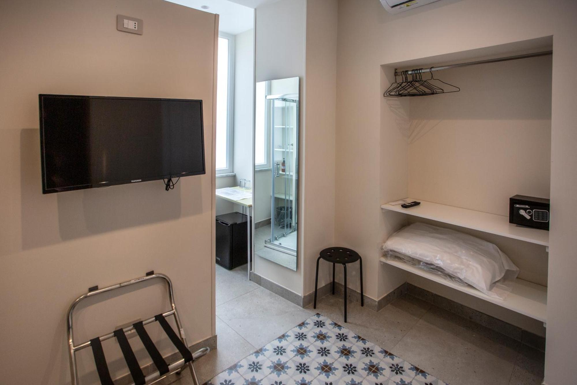 Xenia Neapolis Hotel ภายนอก รูปภาพ