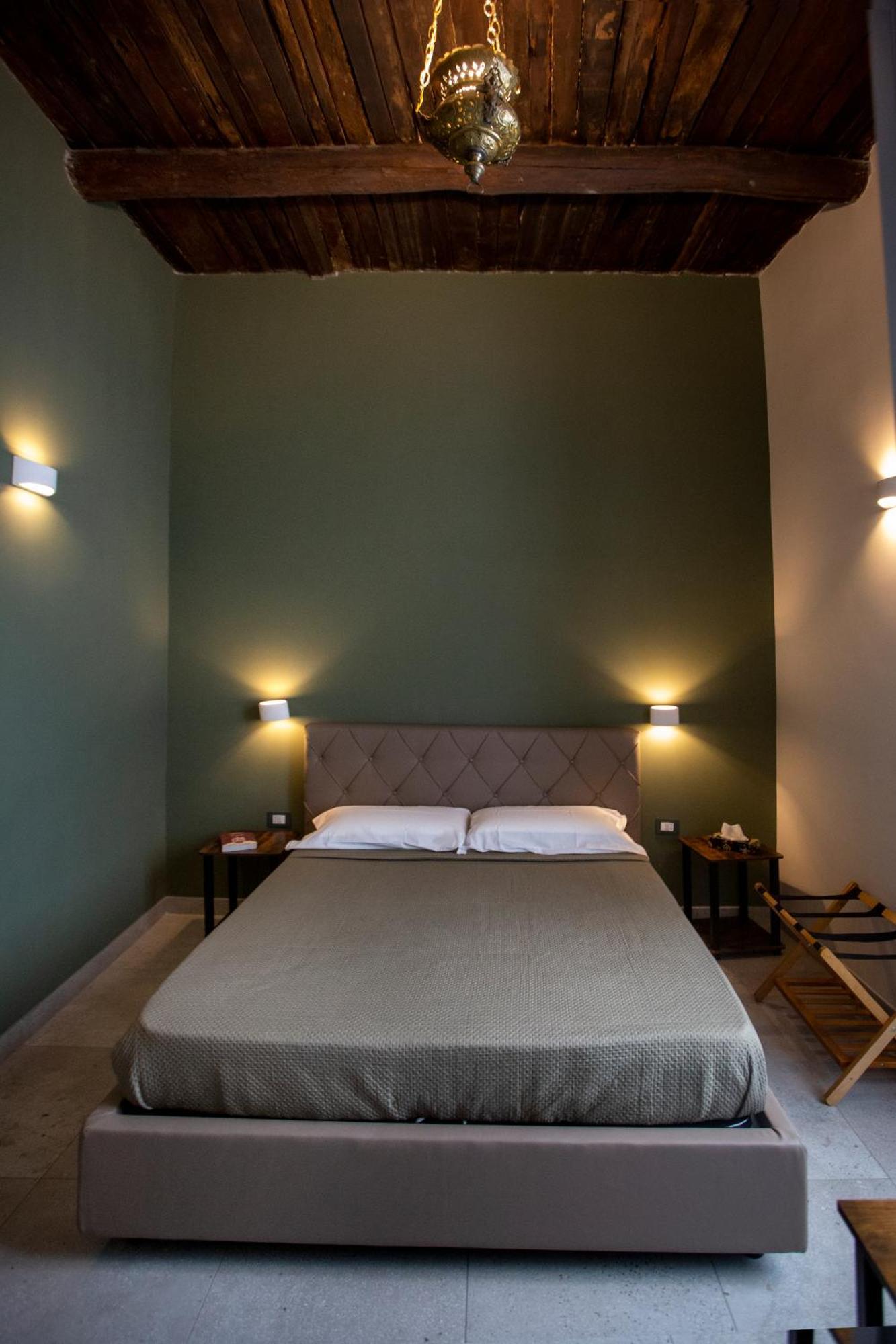 Xenia Neapolis Hotel ภายนอก รูปภาพ