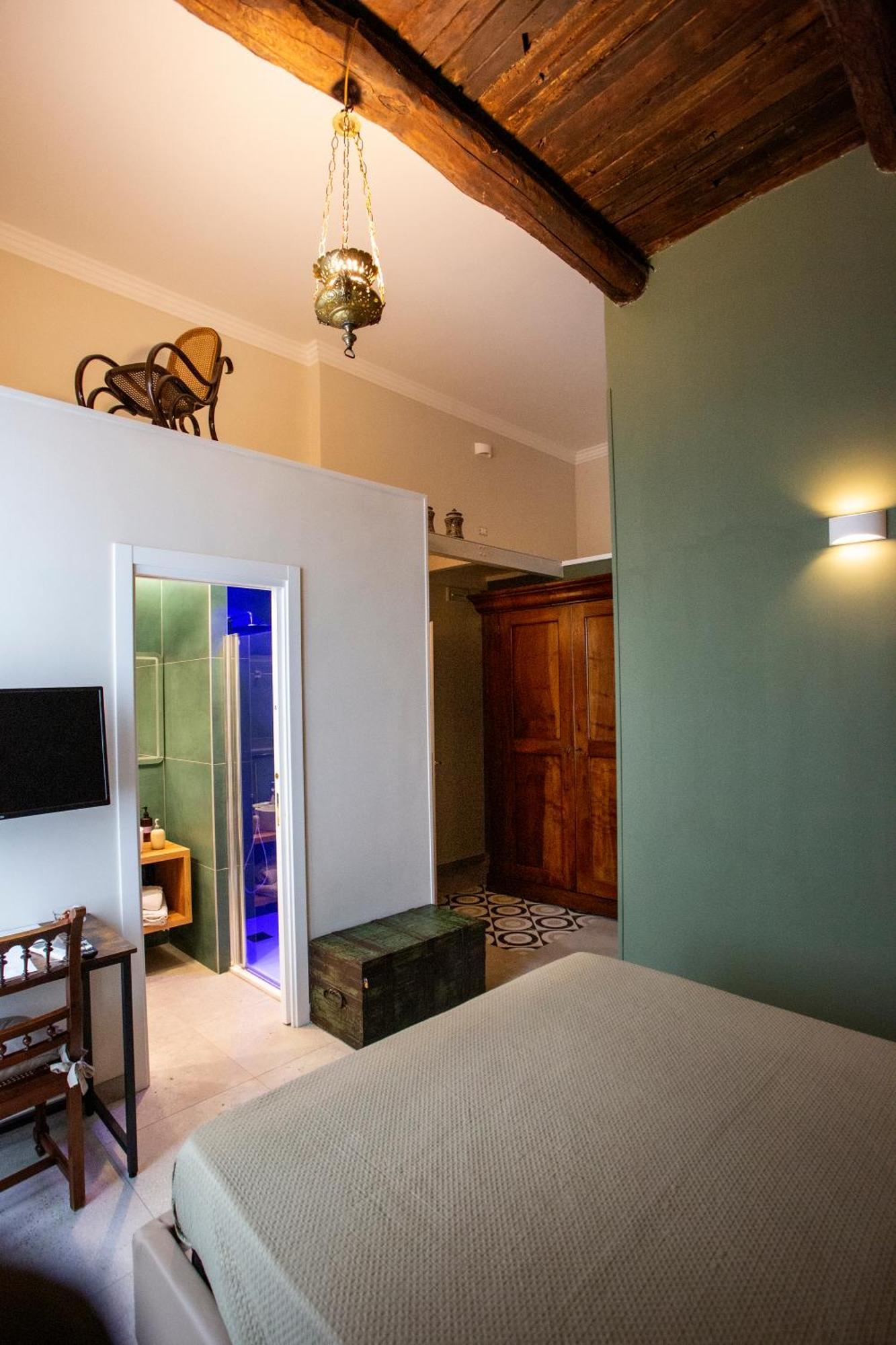 Xenia Neapolis Hotel ภายนอก รูปภาพ